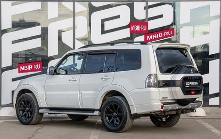 Mitsubishi Pajero IV, 2015 год, 2 149 000 рублей, 2 фотография