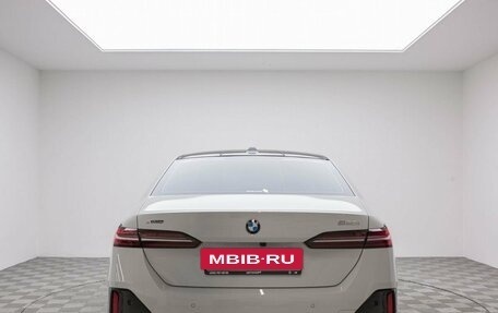 BMW 5 серия, 2025 год, 9 990 000 рублей, 9 фотография