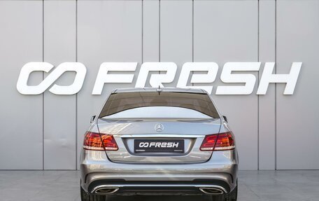 Mercedes-Benz E-Класс, 2013 год, 1 920 000 рублей, 4 фотография