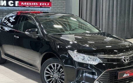 Toyota Camry, 2015 год, 1 997 000 рублей, 4 фотография