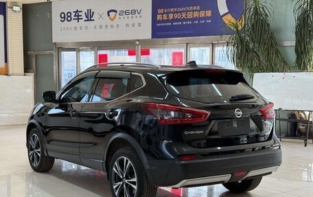 Nissan Qashqai, 2023 год, 1 800 000 рублей, 3 фотография