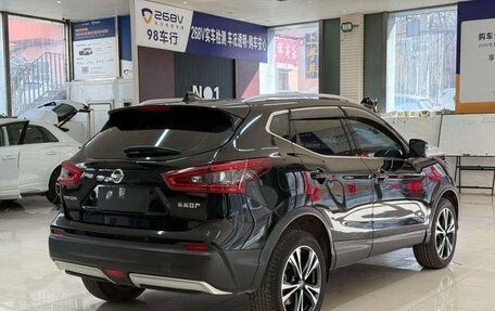 Nissan Qashqai, 2023 год, 1 800 000 рублей, 6 фотография