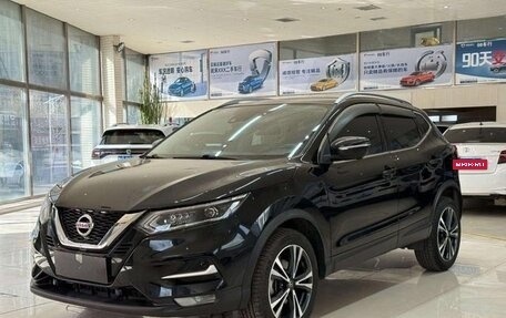 Nissan Qashqai, 2023 год, 1 800 000 рублей, 2 фотография
