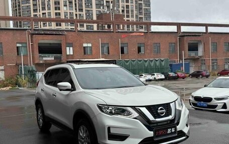 Nissan X-Trail, 2023 год, 1 900 000 рублей, 2 фотография