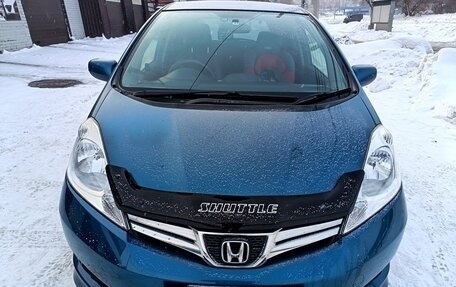 Honda Fit Shuttle I рестайлинг, 2011 год, 890 000 рублей, 1 фотография