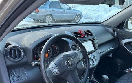 Toyota RAV4, 2007 год, 950 001 рублей, 8 фотография