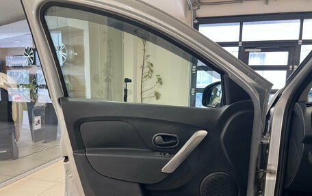 Renault Sandero II рестайлинг, 2017 год, 1 035 000 рублей, 12 фотография