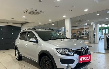 Renault Sandero II рестайлинг, 2017 год, 1 035 000 рублей, 3 фотография