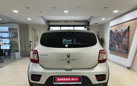 Renault Sandero II рестайлинг, 2017 год, 1 035 000 рублей, 5 фотография