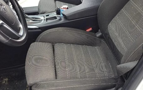 Opel Insignia II рестайлинг, 2011 год, 875 000 рублей, 10 фотография