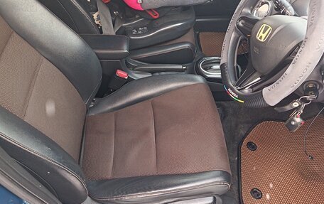 Honda Fit Shuttle I рестайлинг, 2011 год, 890 000 рублей, 16 фотография