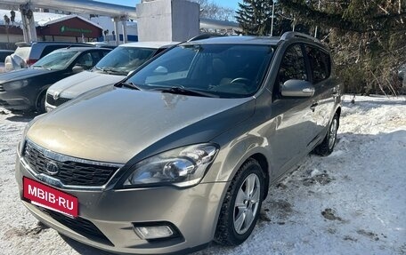 KIA cee'd I рестайлинг, 2010 год, 730 000 рублей, 2 фотография