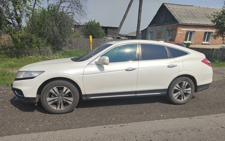Honda Crosstour I рестайлинг, 2014 год, 1 800 000 рублей, 5 фотография