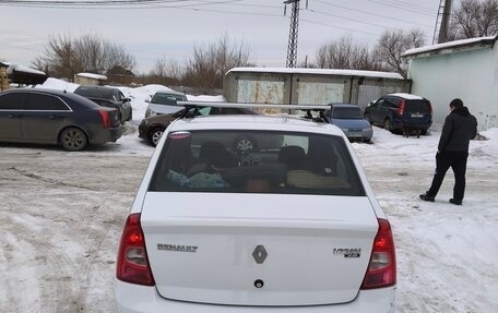 Renault Logan I, 2013 год, 380 000 рублей, 6 фотография