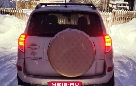 Toyota RAV4, 2011 год, 1 300 000 рублей, 6 фотография