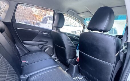 Honda Fit III, 2016 год, 940 000 рублей, 10 фотография