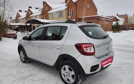 Renault Sandero II рестайлинг, 2016 год, 875 000 рублей, 3 фотография