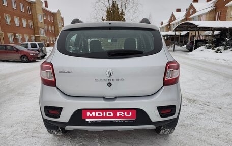 Renault Sandero II рестайлинг, 2016 год, 875 000 рублей, 4 фотография