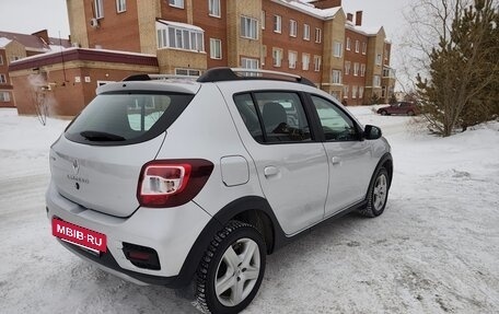 Renault Sandero II рестайлинг, 2016 год, 875 000 рублей, 5 фотография