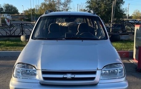 Chevrolet Niva I рестайлинг, 2005 год, 170 000 рублей, 2 фотография