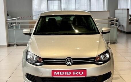 Volkswagen Polo VI (EU Market), 2012 год, 580 000 рублей, 2 фотография