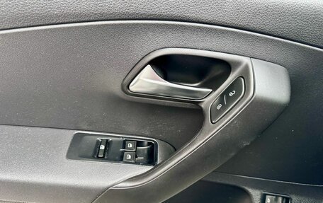 Volkswagen Polo VI (EU Market), 2012 год, 580 000 рублей, 19 фотография