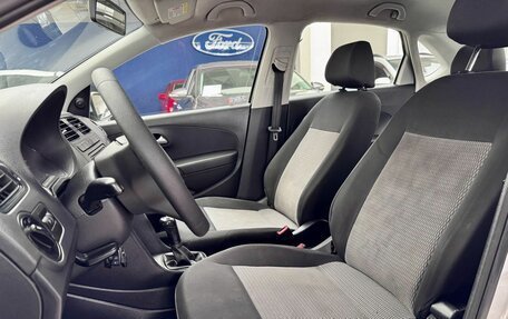 Volkswagen Polo VI (EU Market), 2012 год, 580 000 рублей, 23 фотография