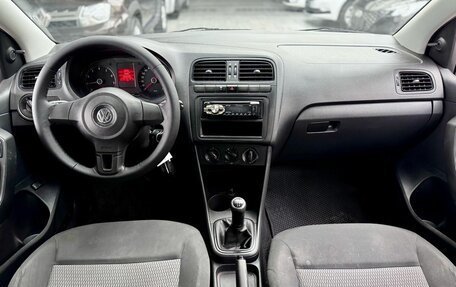 Volkswagen Polo VI (EU Market), 2012 год, 580 000 рублей, 21 фотография