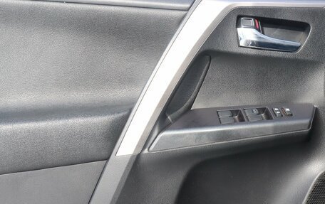 Toyota RAV4, 2017 год, 2 670 921 рублей, 9 фотография