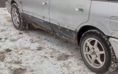 Nissan Avenir II, 1996 год, 110 000 рублей, 3 фотография