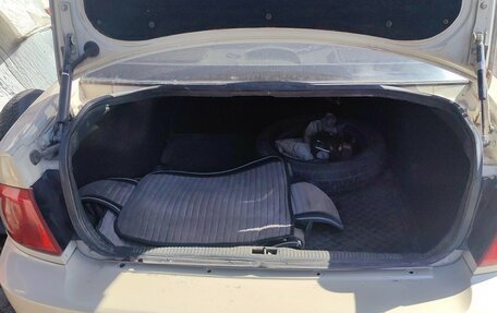 KIA Optima II, 2003 год, 310 000 рублей, 10 фотография