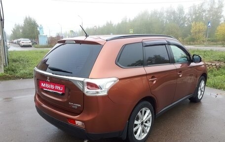 Mitsubishi Outlander III рестайлинг 3, 2012 год, 1 140 000 рублей, 9 фотография