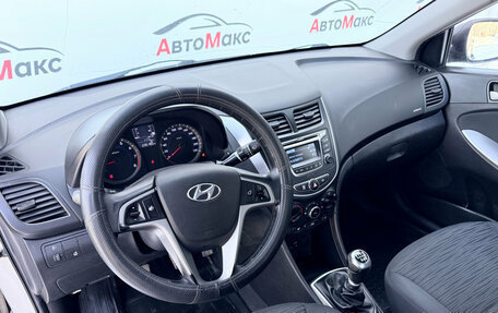 Hyundai Solaris II рестайлинг, 2015 год, 790 000 рублей, 7 фотография