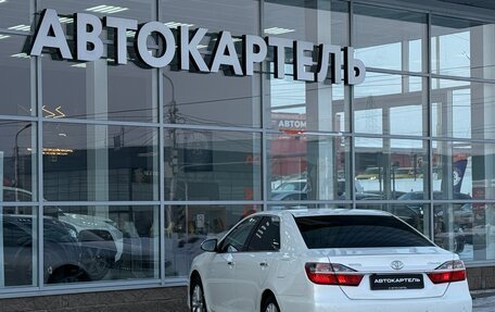 Toyota Camry, 2015 год, 2 350 000 рублей, 17 фотография