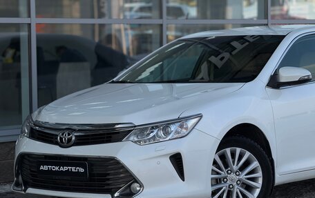 Toyota Camry, 2015 год, 2 350 000 рублей, 8 фотография