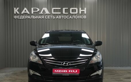 Hyundai Solaris II рестайлинг, 2015 год, 585 000 рублей, 3 фотография