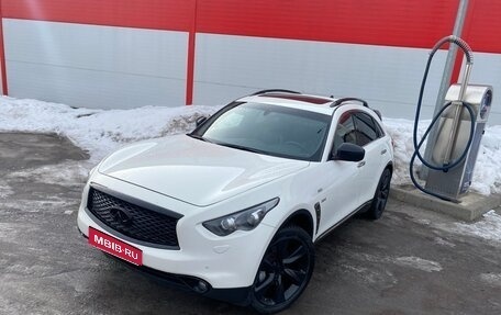 Infiniti QX70, 2015 год, 1 970 000 рублей, 1 фотография