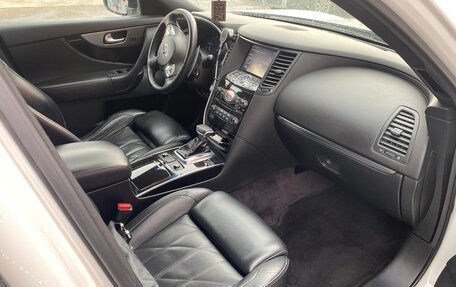 Infiniti QX70, 2015 год, 1 970 000 рублей, 10 фотография