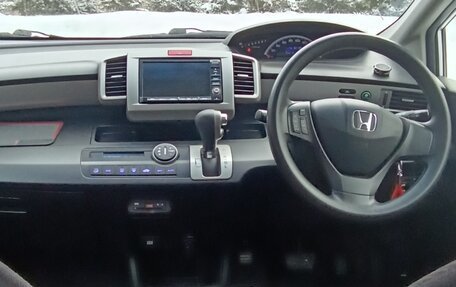 Honda Freed I, 2011 год, 900 000 рублей, 10 фотография