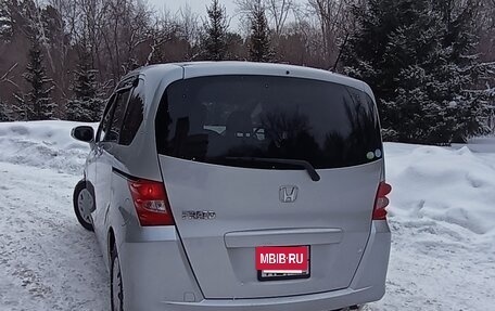 Honda Freed I, 2011 год, 900 000 рублей, 8 фотография