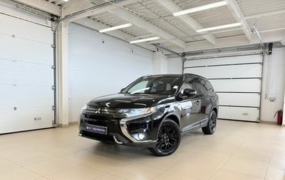Mitsubishi Outlander III рестайлинг 3, 2018 год, 2 449 900 рублей, 1 фотография