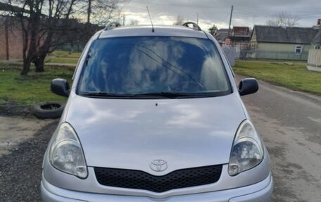 Toyota Yaris Verso, 2000 год, 470 000 рублей, 3 фотография