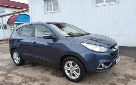 Hyundai ix35 I рестайлинг, 2010 год, 1 200 000 рублей, 3 фотография