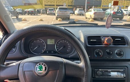 Skoda Fabia II, 2010 год, 400 000 рублей, 8 фотография