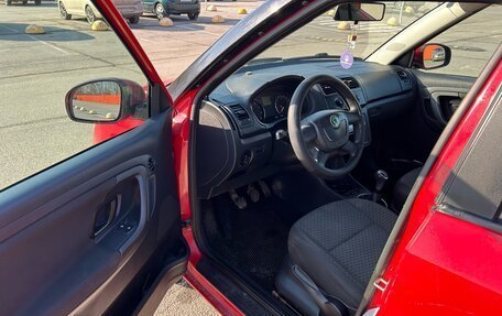 Skoda Fabia II, 2010 год, 400 000 рублей, 7 фотография