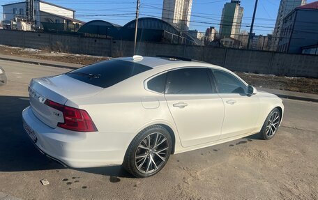 Volvo S90 II рестайлинг, 2020 год, 2 650 000 рублей, 9 фотография