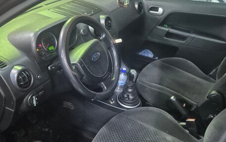 Ford Fusion I, 2005 год, 360 000 рублей, 7 фотография