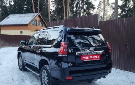 Toyota Land Cruiser Prado 150 рестайлинг 2, 2019 год, 5 350 000 рублей, 5 фотография