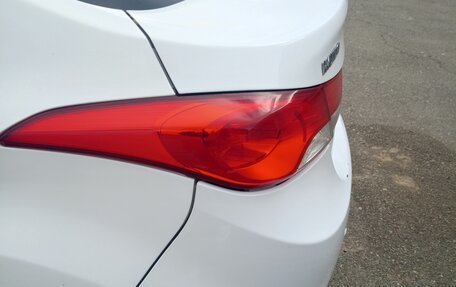 Hyundai Elantra V, 2012 год, 690 000 рублей, 11 фотография