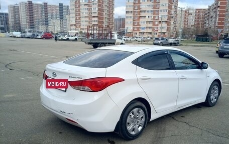 Hyundai Elantra V, 2012 год, 690 000 рублей, 3 фотография